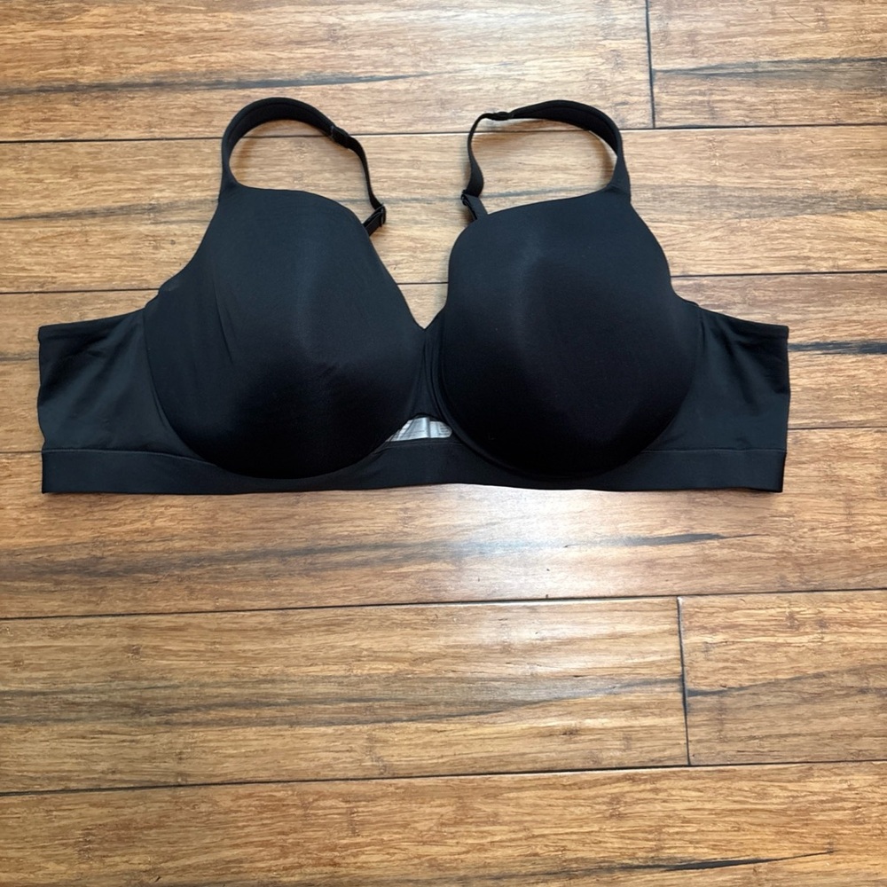 Cacique Lightly Lined Balconette Bra Size 54B Black